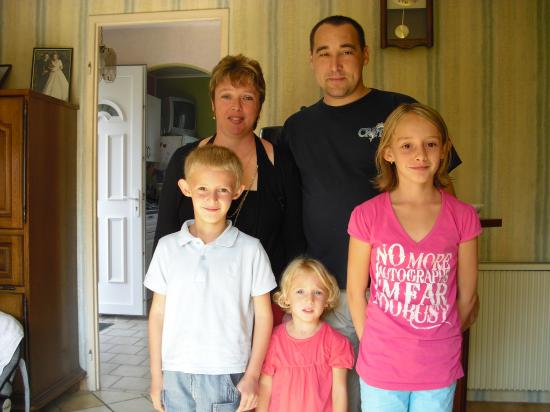 Toute la famille chez Lili et Bernard